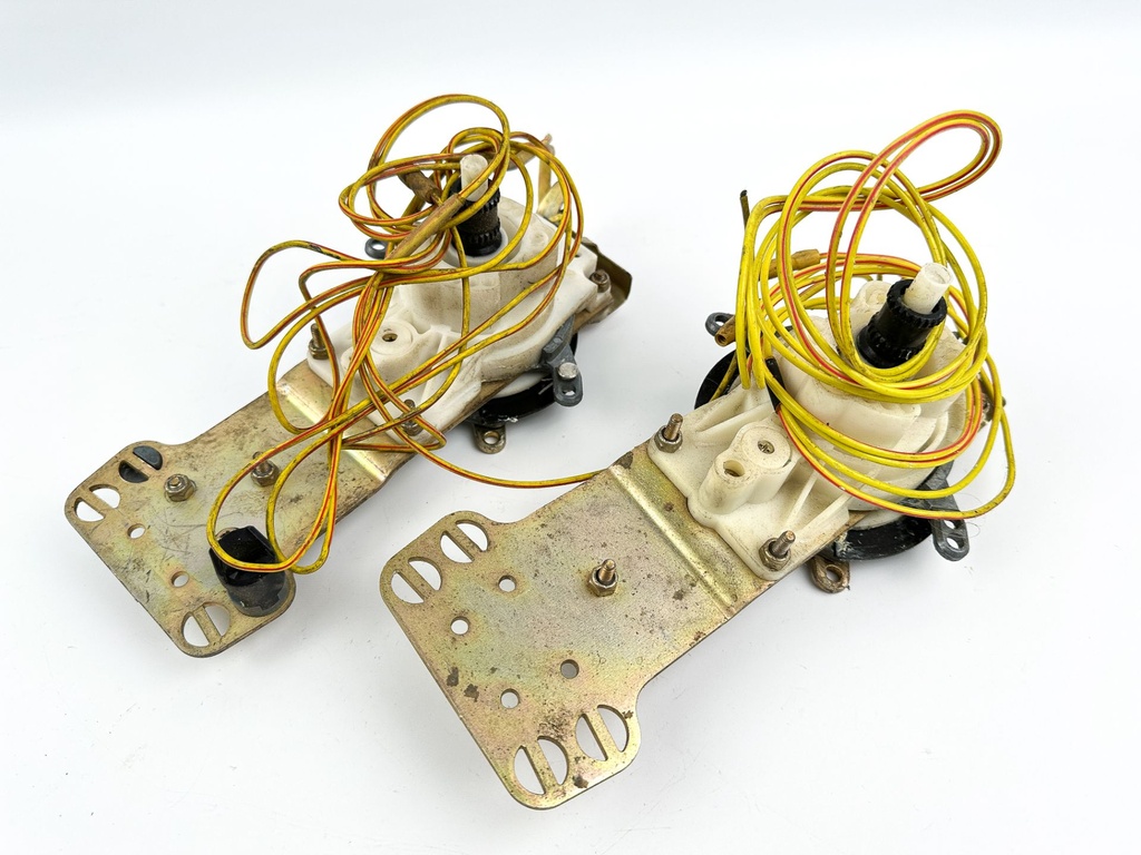 Johnson Evinrude Concealed Side Mount Remote Control Bracket Lot of 6 0176911