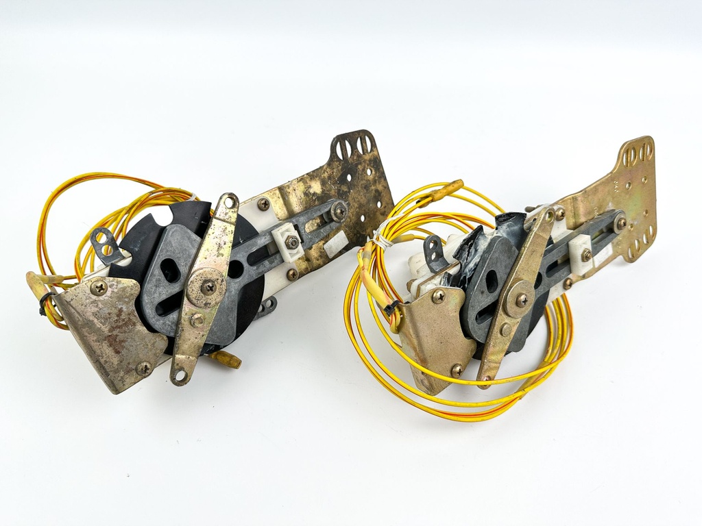 Johnson Evinrude Concealed Side Mount Remote Control Bracket Lot of 6 0176911