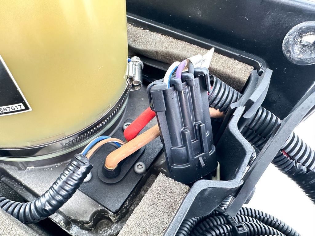 Mercury Marine Verado Outboard Steering Pump Gen B - Tested