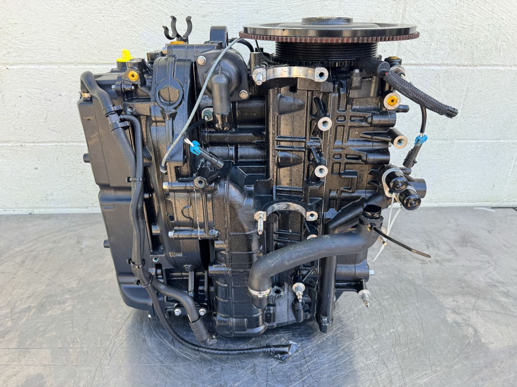 896499A07 Mercury Verado 135 150 175 200 HP L4 Powerhead Crankcase Long Block Assembly