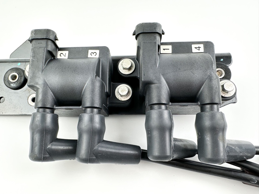 2018 Mercury 60 HP 4 Stroke Outboard Ignition Coil Set W/ Plate 8M0044991 OEM