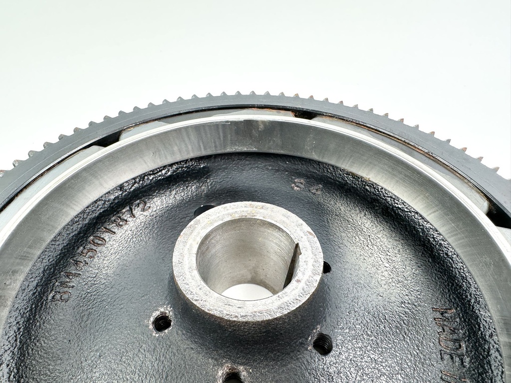 2018 Mercury 60 HP 4 Stroke Outboard Flywheel 8M0118173 OEM