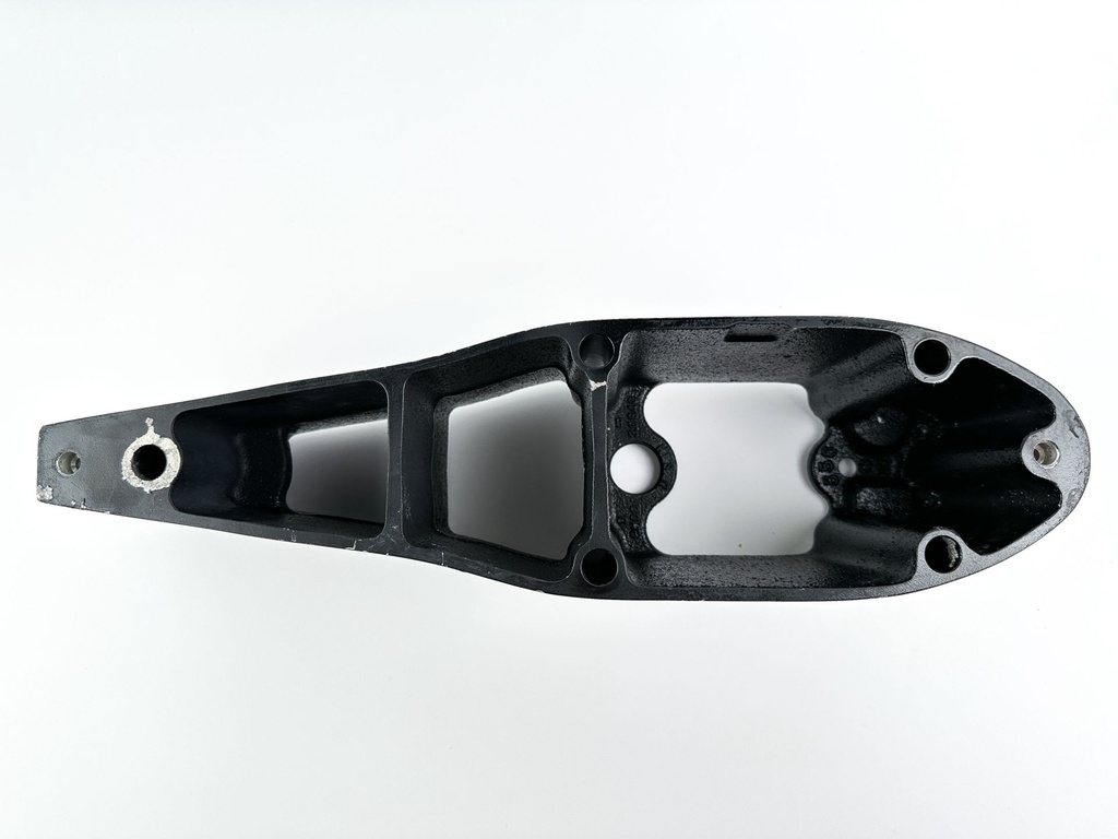 2018 Mercury 60 HP 4 Stroke Outboard Midsection Extension / Spacer 12092A3 OEM