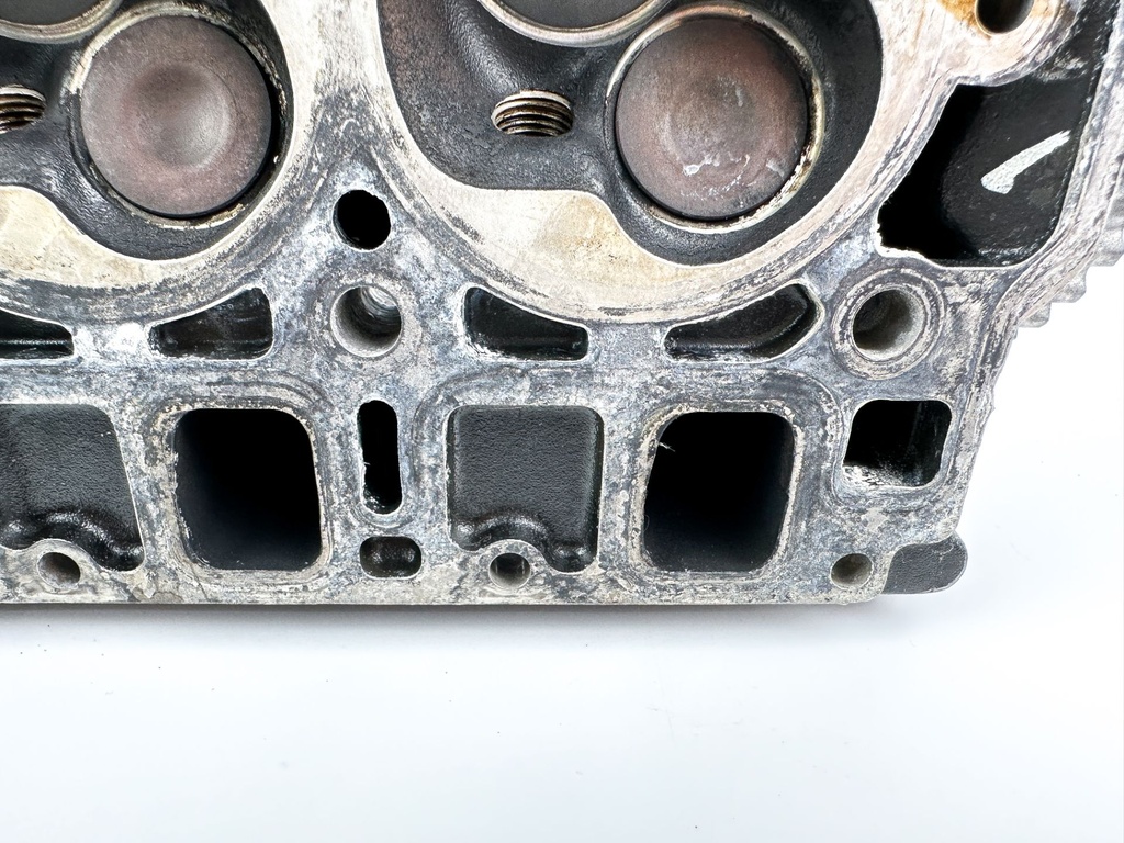 2018 Mercury 60 HP 4 Stroke Outboard Cylinder Head 8M0118175 OEM