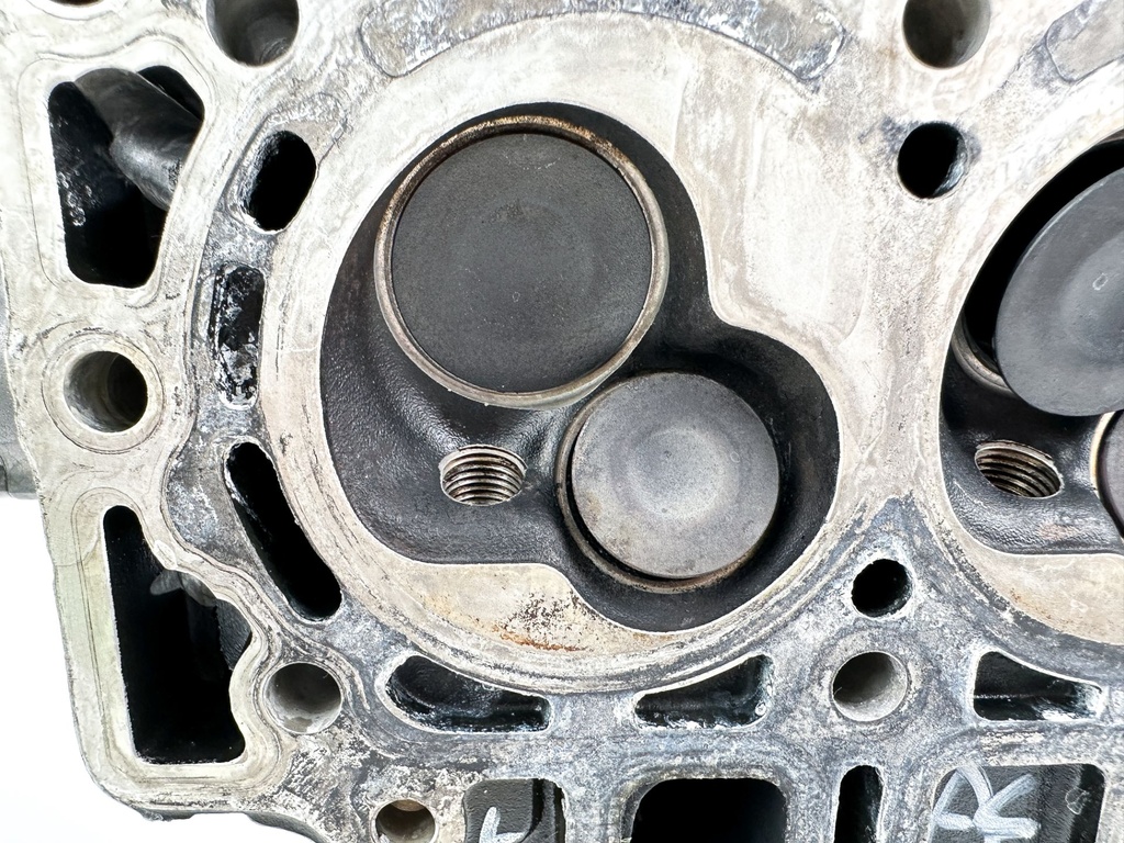 2018 Mercury 60 HP 4 Stroke Outboard Cylinder Head 8M0118175 OEM