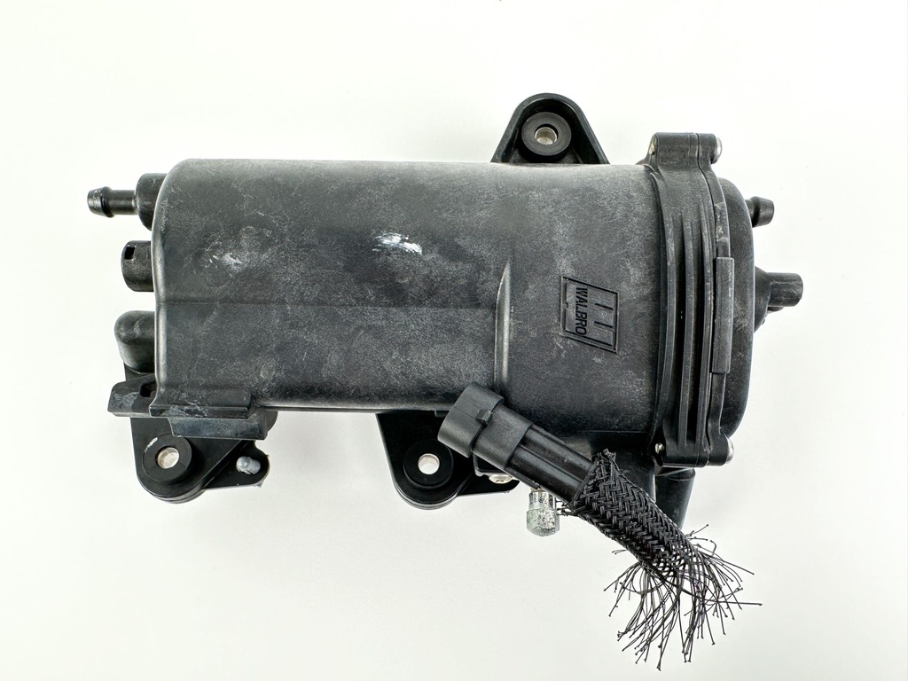 2013 Evinrude 30 HP 2 Stroke Outboard Vapor Separator Tank VST 5007896 OEM