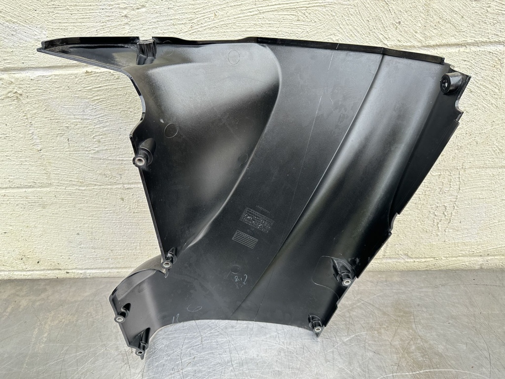 2018 Mercury 60 HP 4 Stroke Outboard Lower Apron Cover 826278T08 Starboard