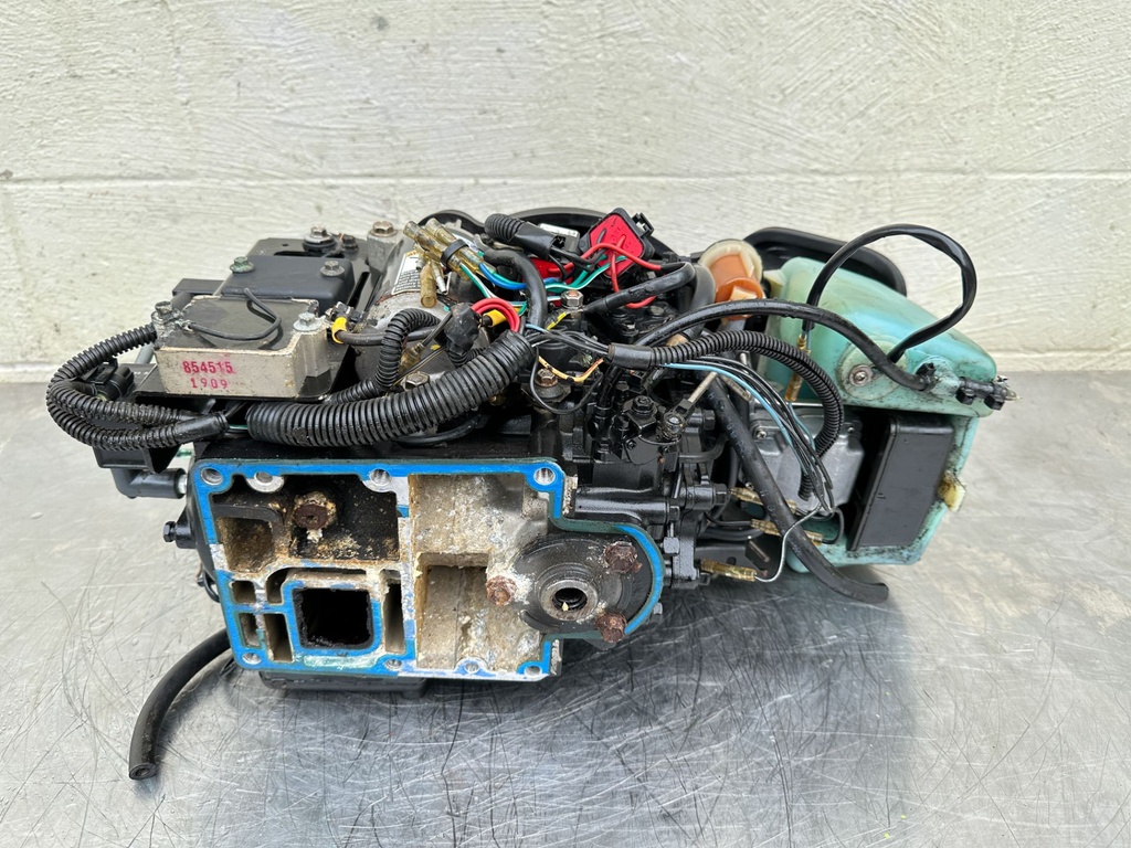 2000 Mercury 30 HP 2 Stroke Outboard Powerhead - Tested - Ready To Install