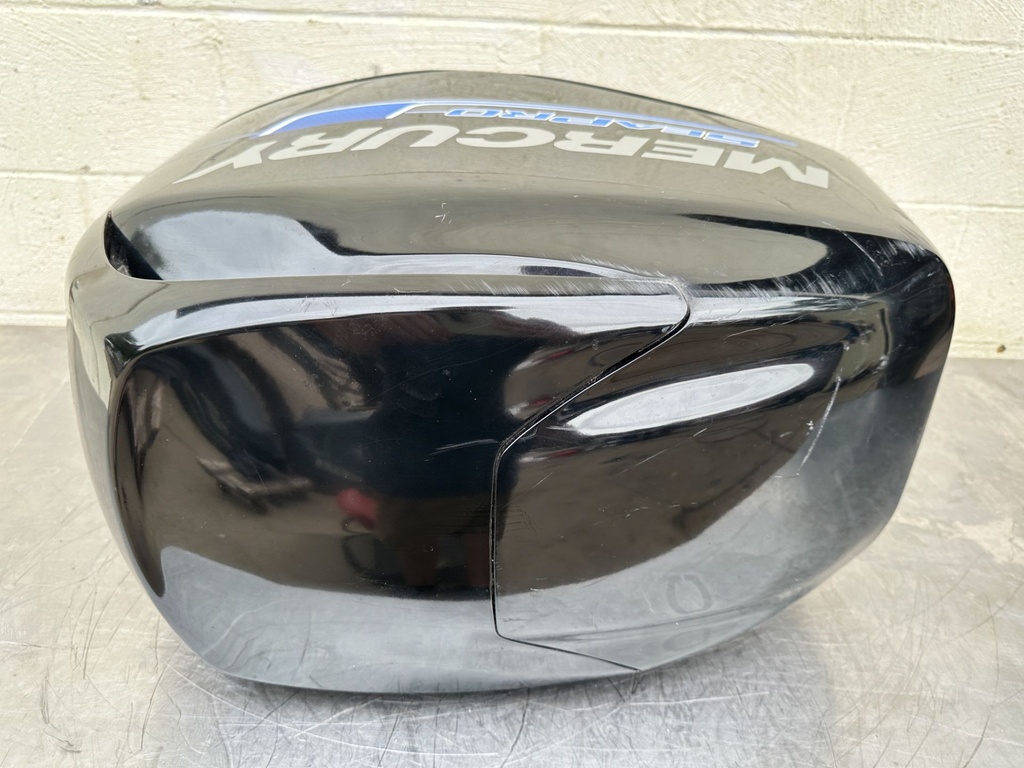 2018 Mercury 60 HP 4 Stroke Outboard Top Cowling 8M0118165 OEM