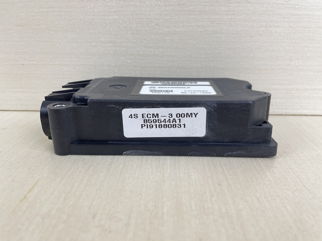 2000 Yamaha 40HP 4 Stroke Outboard CDI C.D.I Unit Computer 67C-85540-00-00