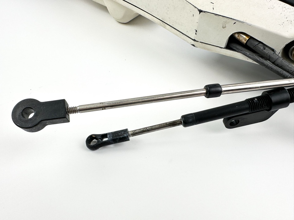 Evinrude Etec 15HP - 30HP Outboard Engine Steering Tiller Handle Setup 5008470