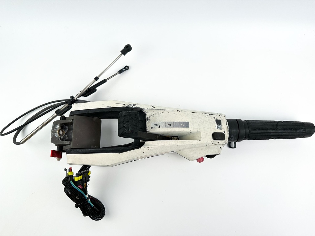 Evinrude Etec 15HP - 30HP Outboard Engine Steering Tiller Handle Setup 5008470