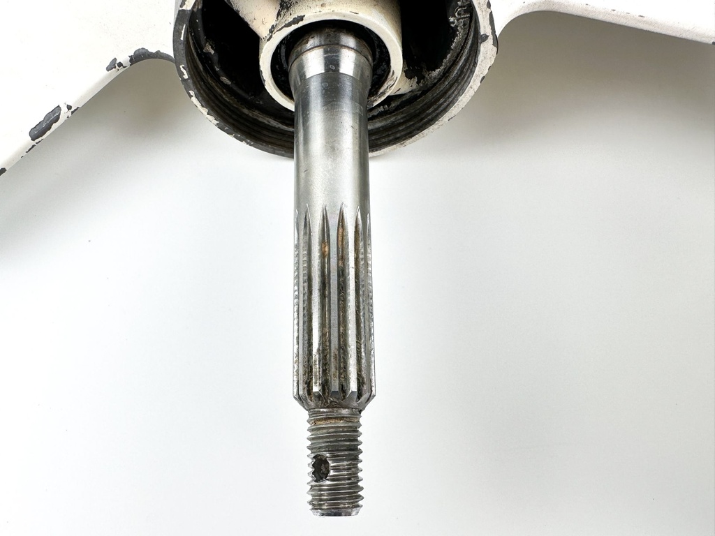 2013 Evinrude 30 HP 2 Stroke Outboard Lower Unit Gear Case 5008214 OEM