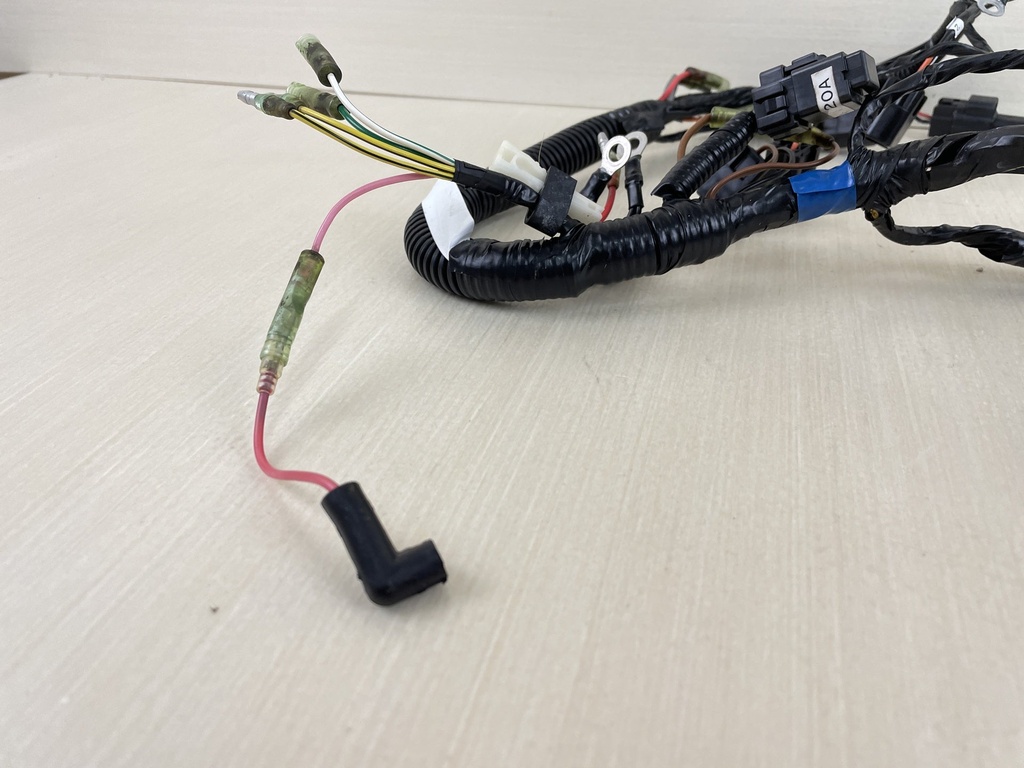 2000 Yamaha 40HP 4 Stroke Outboard Engine Wire Harness Assembly 67C-82590-10-00