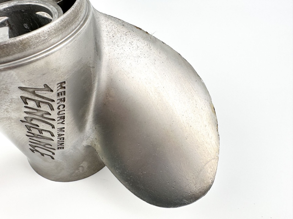Mercury Vengeance Stainless Steel Propeller Prop 14" x 19P 3 Blade RH