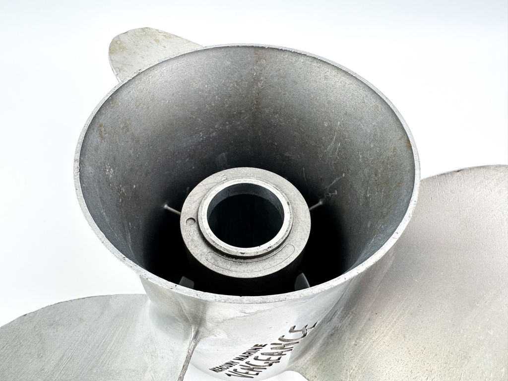 Mercury Vengeance Stainless Steel Propeller Prop 14" x 19P 3 Blade RH