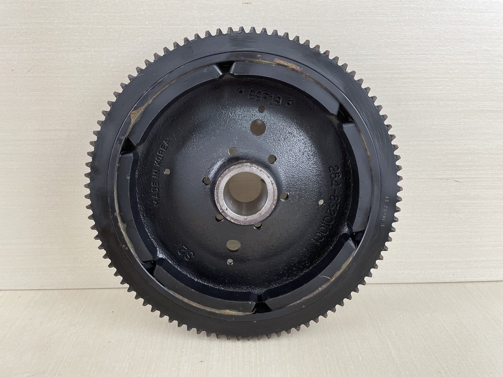 2000 Yamaha 40HP 4 Stroke Outboard Flywheel Rotor Assembly 65W-85550-01-00