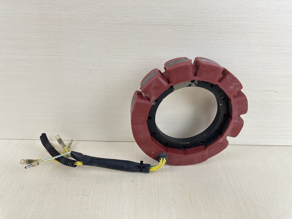 2000 Yamaha 40HP 4 Stroke Outboard Stator Assembly 65W-85510-10-00  