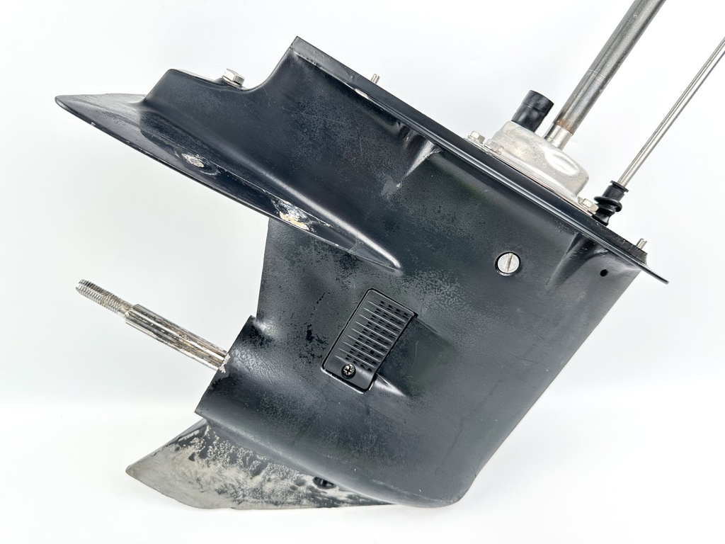 Mercury Mariner 20 25 HP 2 Stroke 15" Short Lower Unit Gear Case 8669T26