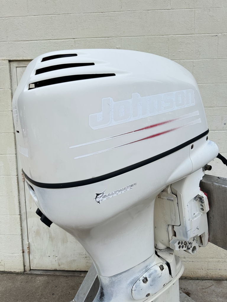 2005 Johnson 90HP 2 Stroke Outboard Engine W/ 20" Shaft - Needs Work