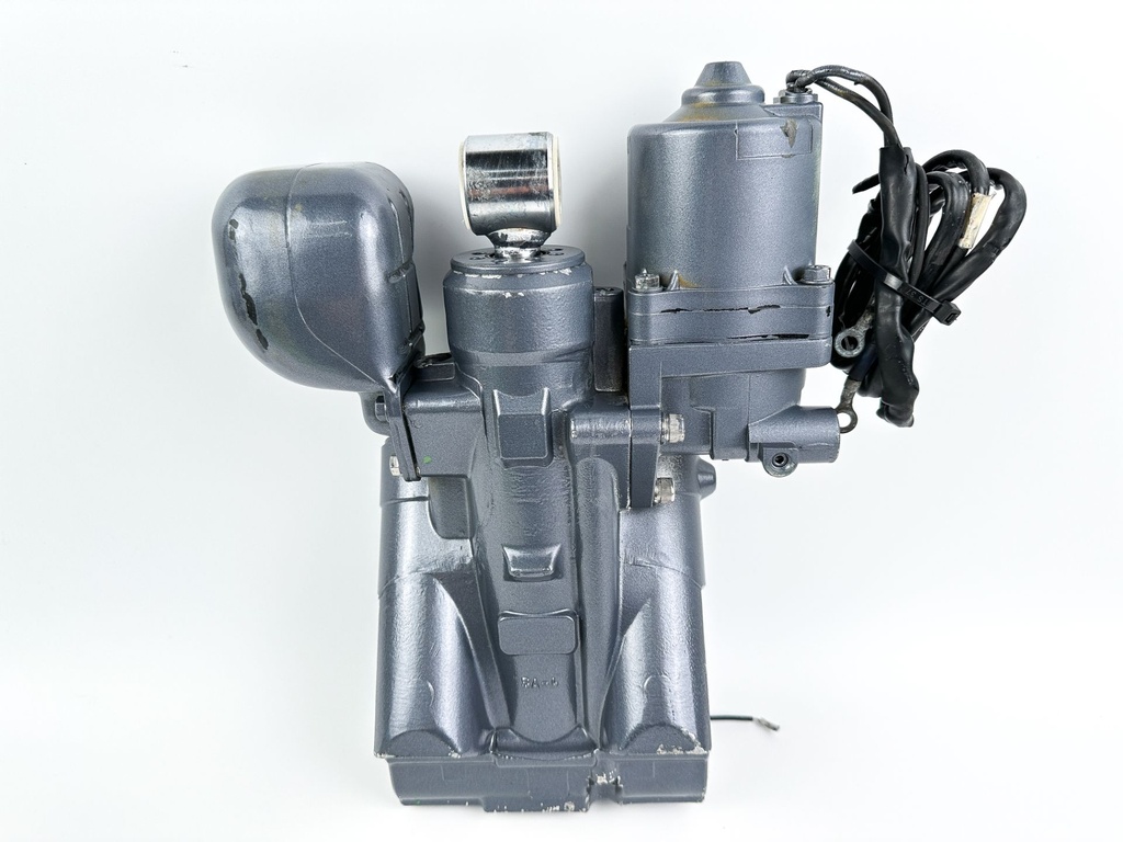 2006 Yamaha 115 HP 4 Stroke Outboard Power Trim Tilt Unit 68V-43800-13-00 OEM