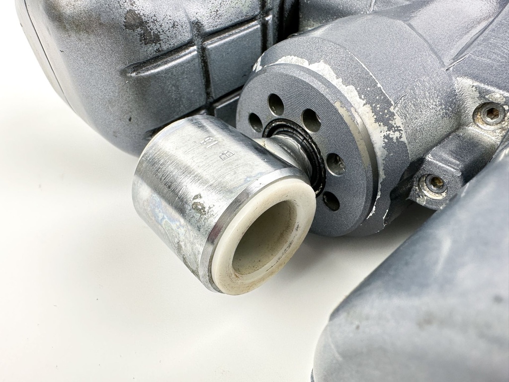 2006 Yamaha 115 HP 4 Stroke Outboard Power Trim Tilt Unit 68V-43800-13-00 OEM