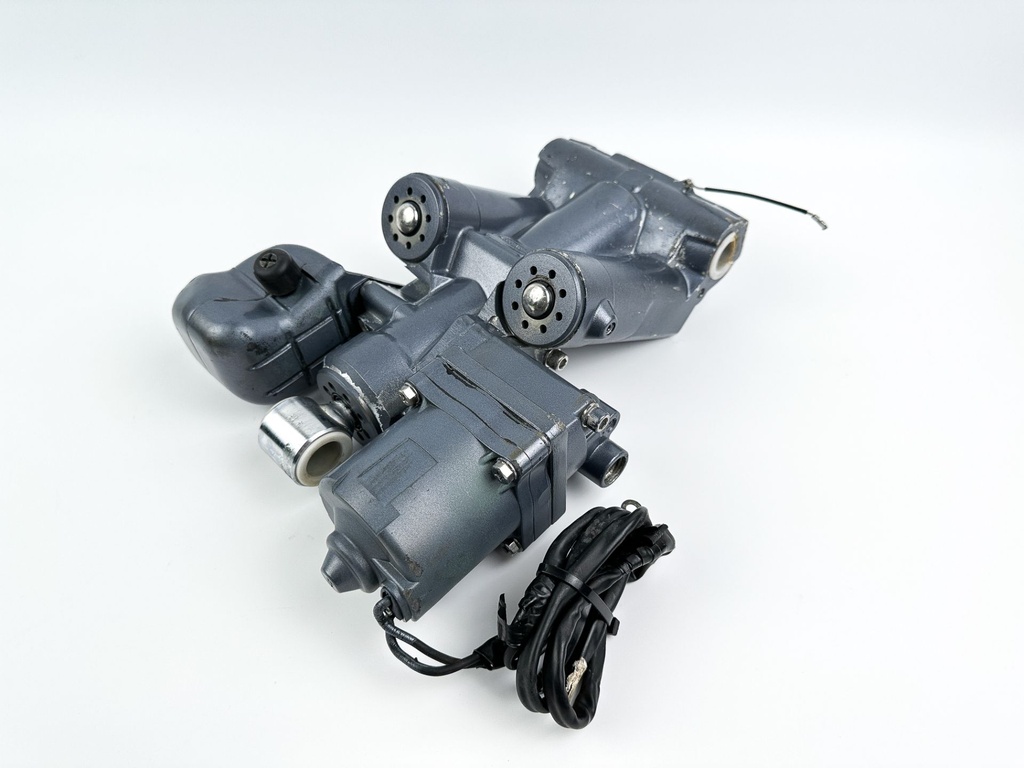 2006 Yamaha 115 HP 4 Stroke Outboard Power Trim Tilt Unit 68V-43800-13-00 OEM