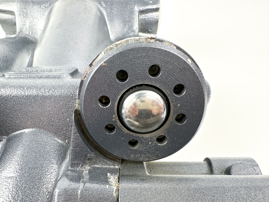 2004+ Yamaha F150 150HP 4 Stroke Outboard Power Trim Tilt Unit 63P-43800-00-4D