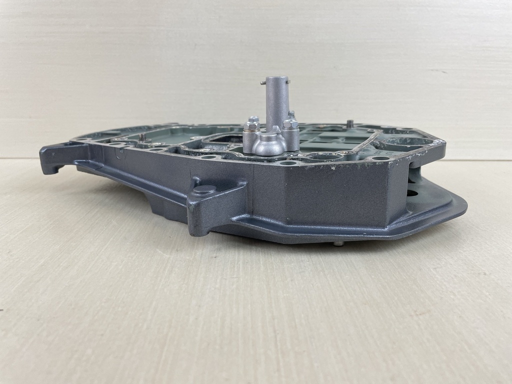 2000 Yamaha 40HP 4 Stroke Outboard Engine Exhaust Guide 67C-41137-00-94