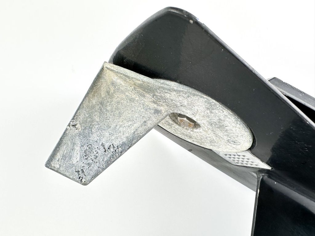 Mercury 30 40 HP 2 Stroke 2 Cylinder 20" Long Lower Unit Gear Case 821306T6