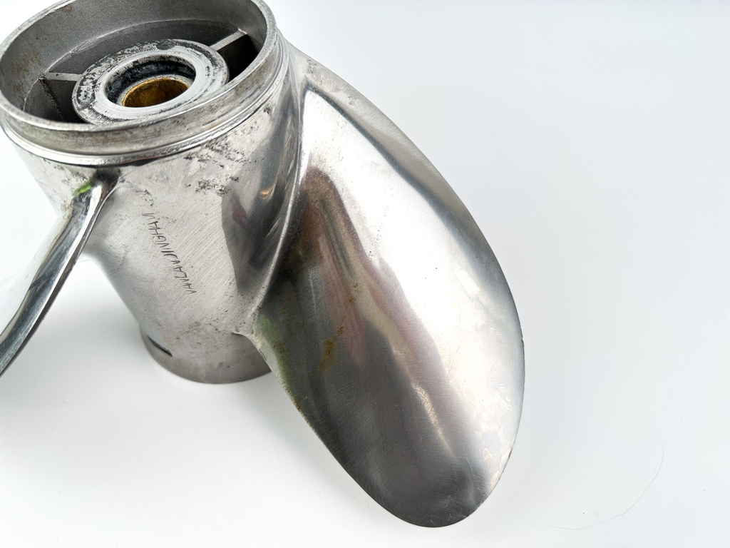 Yamaha Stainless Steel 3 Blade Prop Propeller 15 1/4" x 17P RH Standard