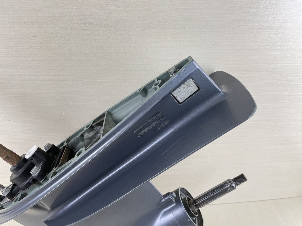 2009 Yamaha 50HP 2 Stroke Outboard 20" Long Lower Unit Gear Case 63D-45300-14-8D