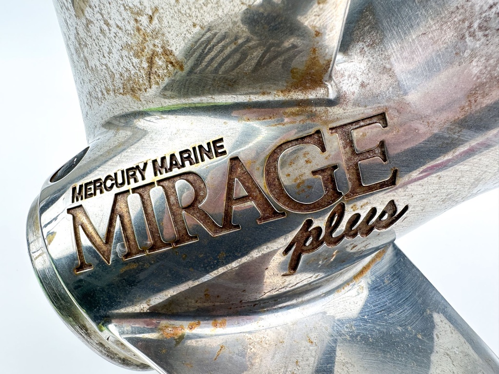 Mercury 48-18278 15 1/2 x 17 Propeller Outboard Engine Standard Rotation RH