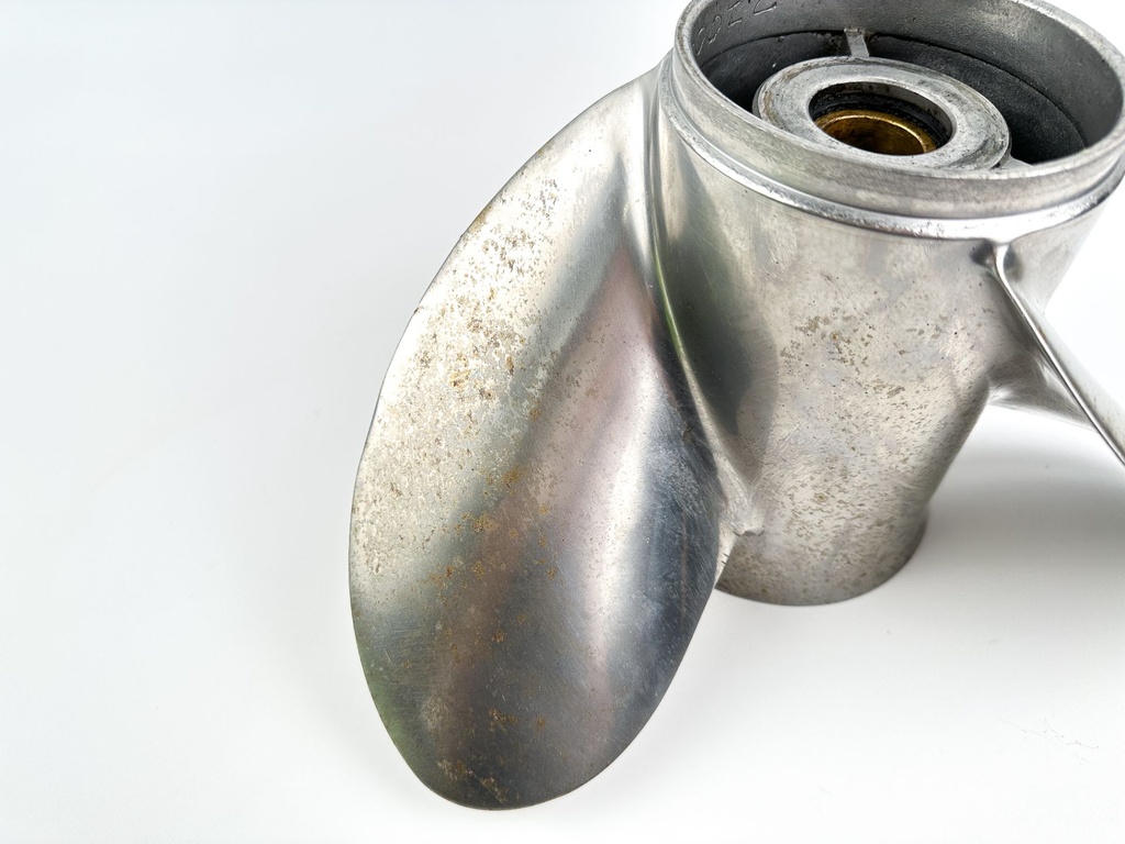 Yamaha Prop Propeller 3 Blade Stainless Steel 13 3/4" x 19P - Left Hand Counter