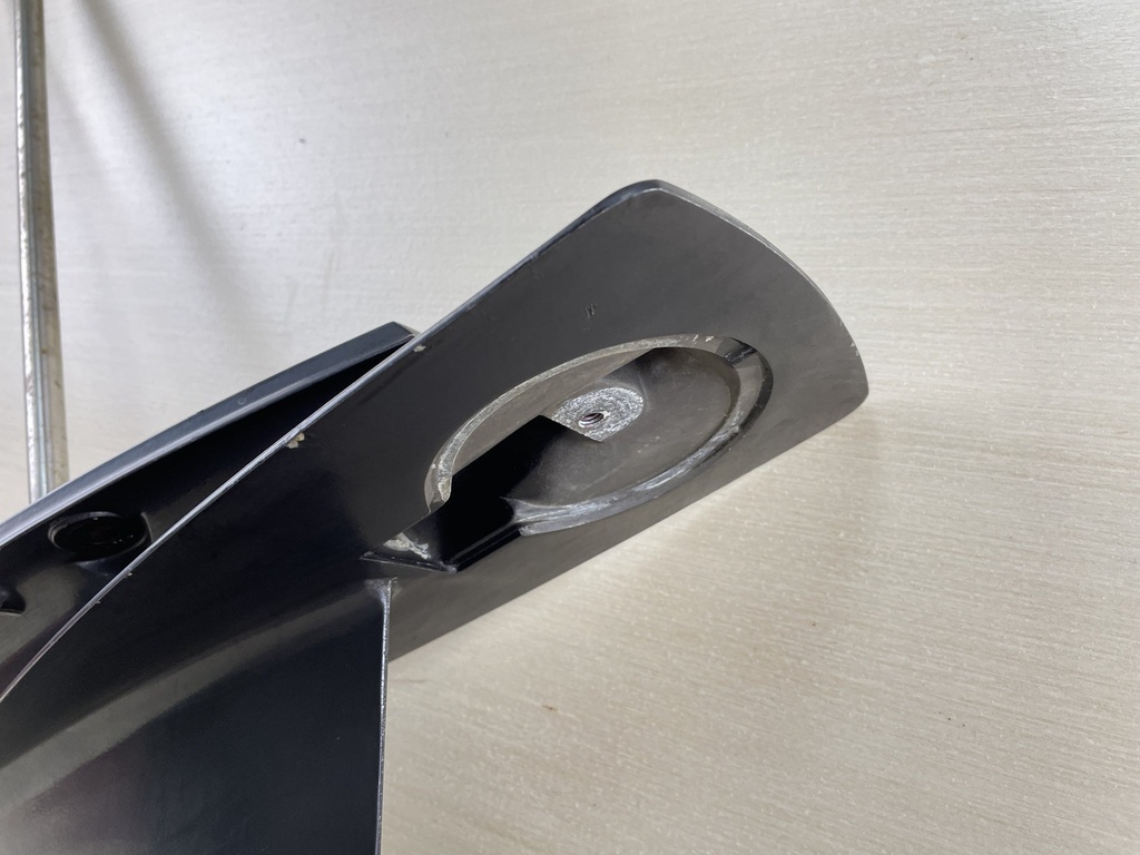 2005 Mercury 40HP 4 Stroke Outboard 20" Long Lower Unit Gear Case 821306T17