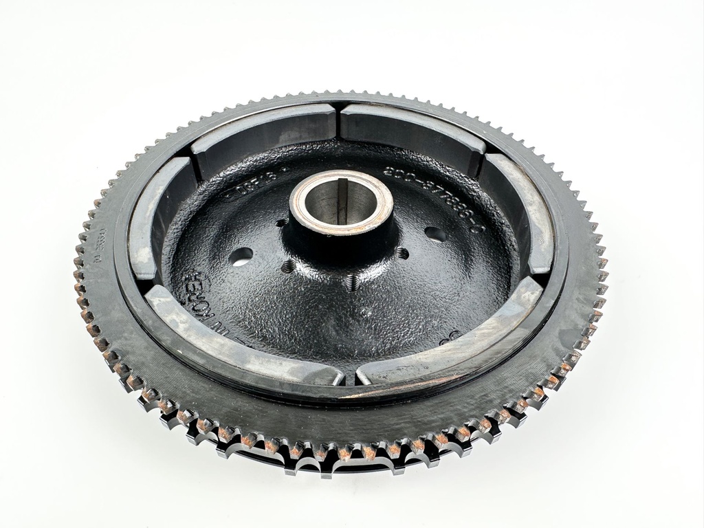 2004 Mercury 60 HP 4 Stroke Outboard Flywheel 877836T2 OEM