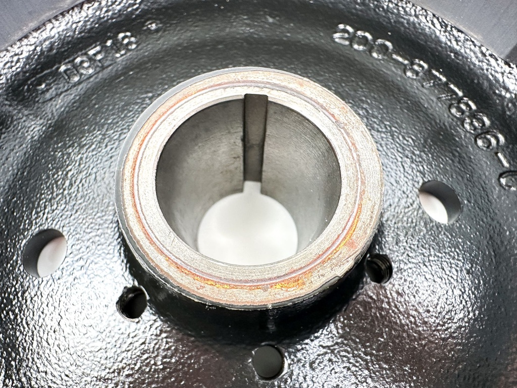 2004 Mercury 60 HP 4 Stroke Outboard Flywheel 877836T2 OEM