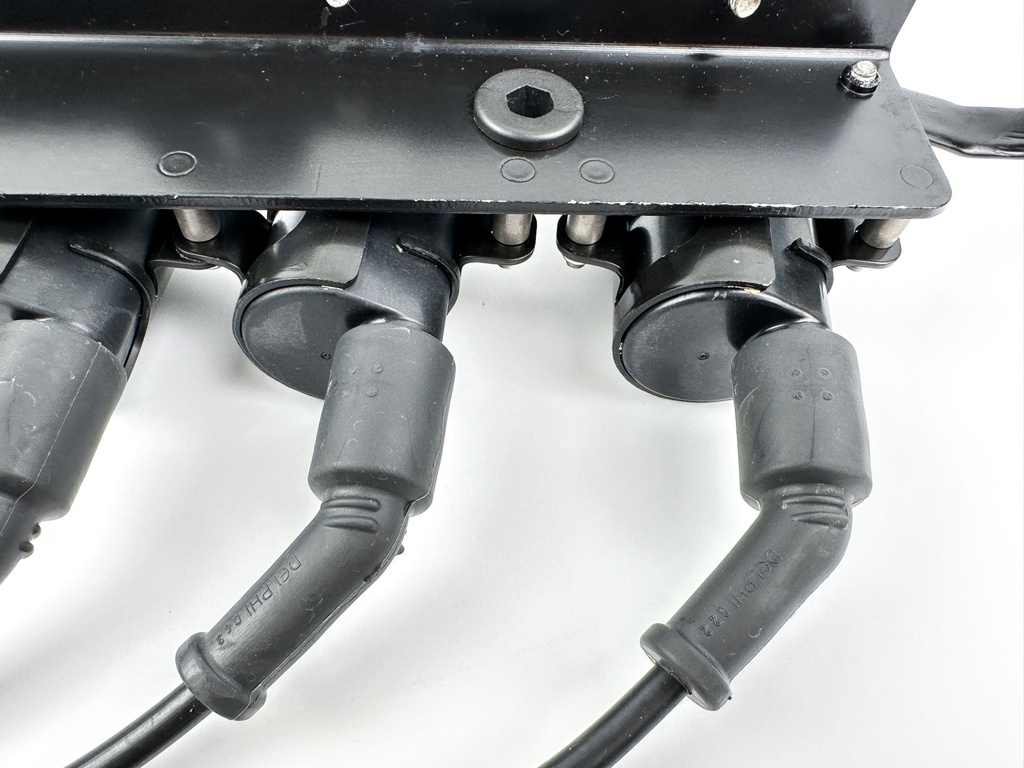 2004 Mercury 60 HP 4 Stroke Outboard Ignition Coil Set W/ Plate 8778031 OEM