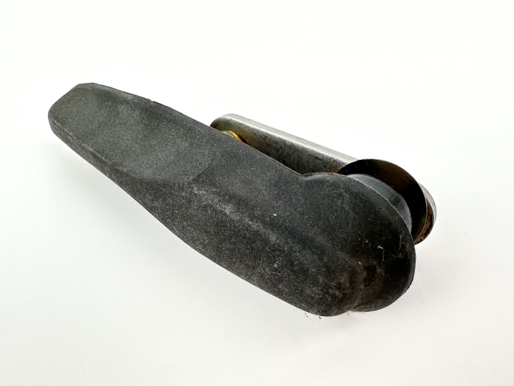 5005291 Evinrude Etec 40 50 60 75 90 2 Stroke Cowling Latch Handle