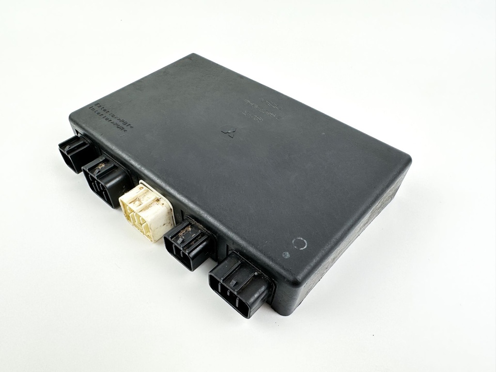 2000 Suzuki 70 HP 4 Stroke Outboard Engine Control Unit ECU 33920-99E14 OEM