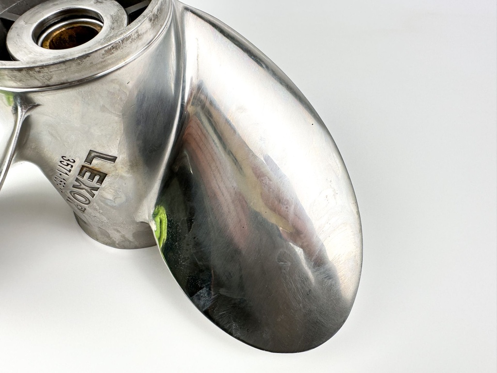 Yamaha Stainless Steel Prop Propeller 3 Blade 15.5" X 17P Right Hand