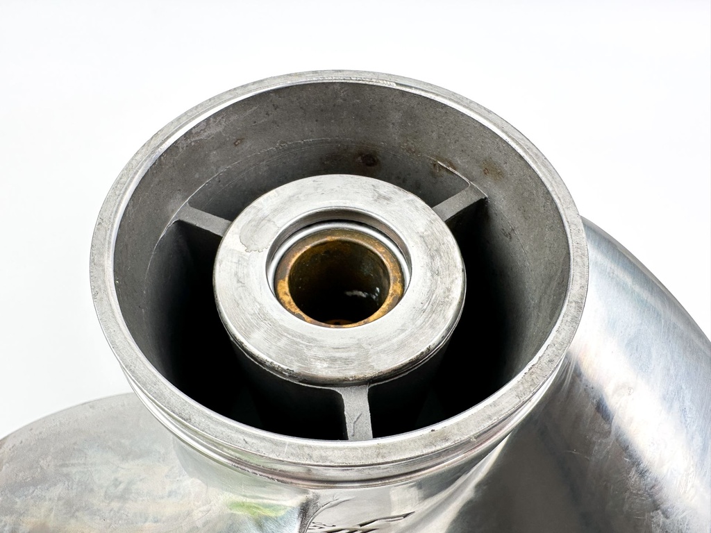 Yamaha Stainless Steel Prop Propeller 3 Blade 15.5" X 17P Right Hand