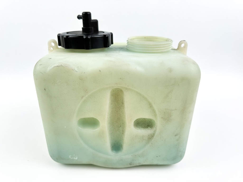 Mercury Marine Outboard 6 Quart Oil Tank