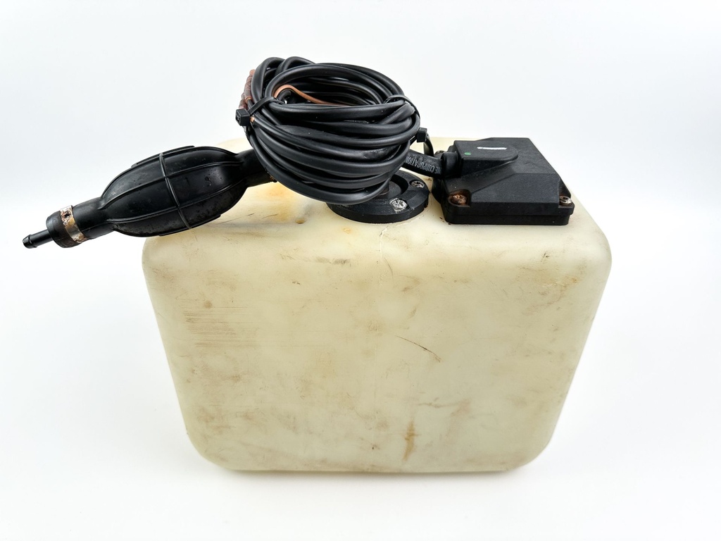 Evinrude Johnson 2 Stroke Remote Oil Supply Tank 3 Gallons