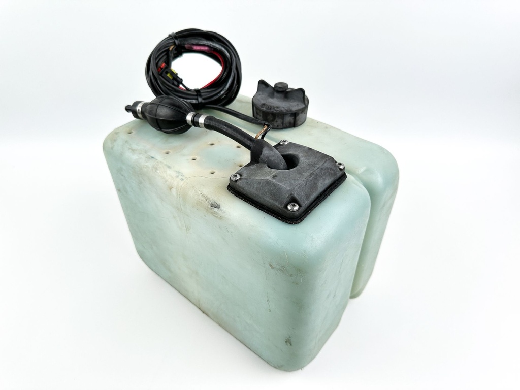Evinrude Johnson 2 Stroke Remote Oil Supply Tank 3 Gallons