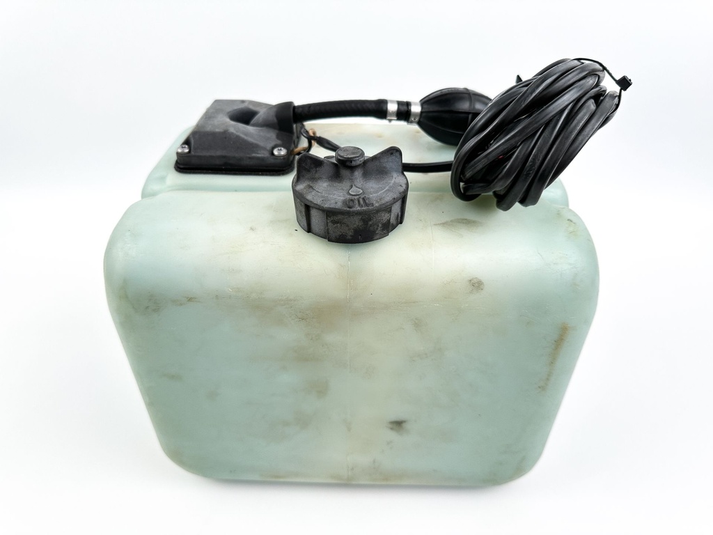 Evinrude Johnson 2 Stroke Remote Oil Supply Tank 3 Gallons