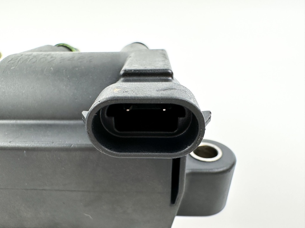 2015 Mercury 90 HP 4 Stroke Outboard Ignition Coil Set 8M0044991 OEM