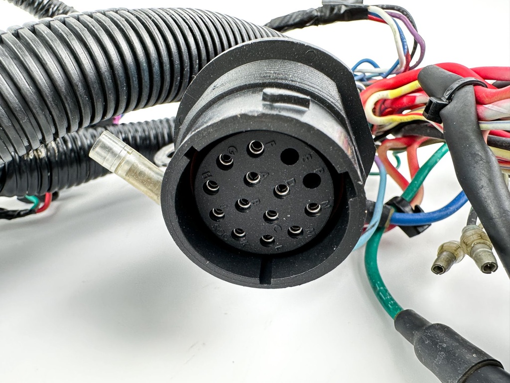 2015 Mercury 90 HP 4 Stroke Outboard Engine Wiring Harness 8M0088060 OEM