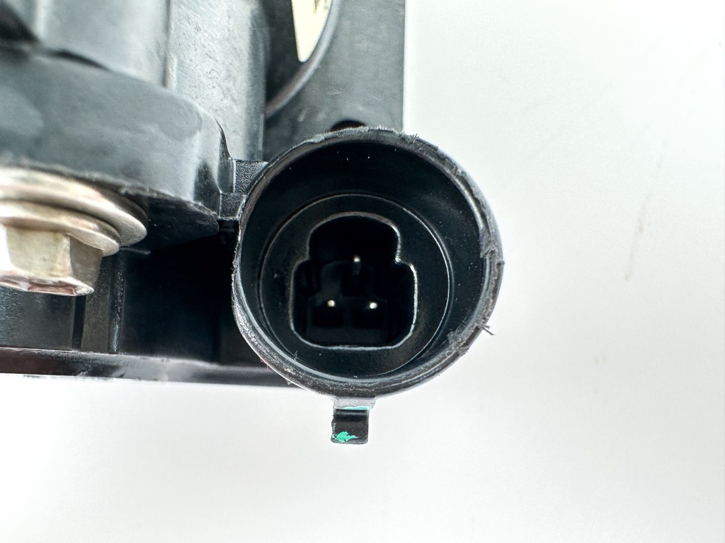 2007 Mercury 60 HP 4 Stroke Outboard Throttle Body Assembly 877831A02 OEM