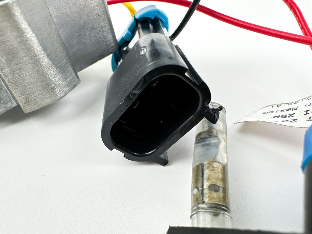 2007 Mercury 60 HP 4 Stroke Outboard Rectifier & Regulator 893640T01 OEM